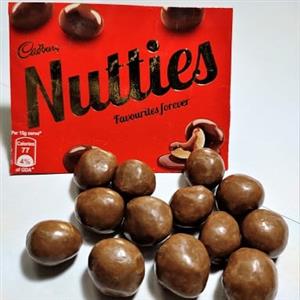 Cadbury - Nutties Chocolate (30 g)